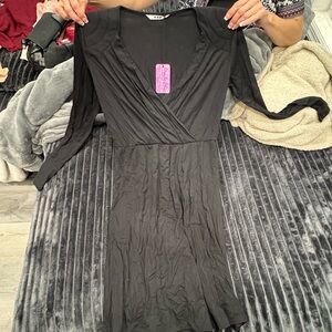 Elegant Black Long Sleeve Dress